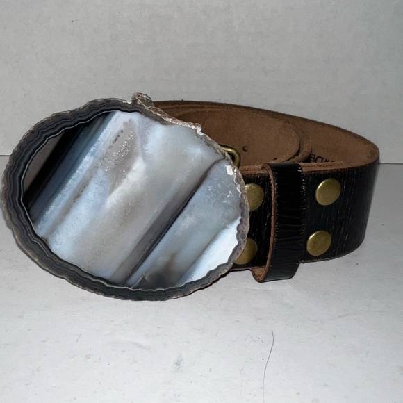 Regina Andrew Large Quartz Belt Buckle Tumbler Women Medium Black Leather - Picture 5 of 7